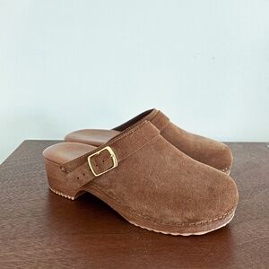 Anthropologie Brown Suede Clogs EU 38 US 7